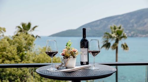 Hotel Talia - All inclusive oddih v Črni gori, Igalo, Črna gora - 357 EUR - 3x nočitev v triposteljni sobi brez terase za 2 osebi (2 otroka do 12 let brezplačno), All inclusive