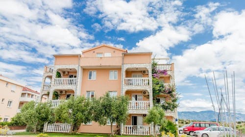 Peris Resort apartments - Oddih na Pagu - Enosobni apartma, Novalja, Pag, Dalmacija, Hrvaška - 110 EUR - 2x nočitev v enosobnem apartmaju (2+2) za 4 osebe, Uporaba zunanjega bazena