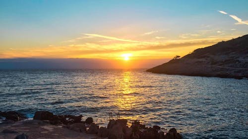 Camping Village Poljana - Mobilna hiška - Oddih na Malem Lošinju, Mali Lošinj, Hrvaška - 120 EUR - 2x nočitev v mobilni hiški Bellavista za 4 osebe (1 otrok do 11,99 let brezplačno), Uporaba elektrike, plina in vode