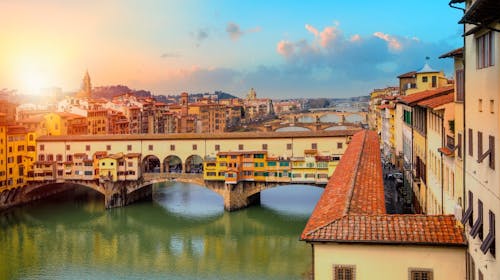 A&O Firenze Campo di Marte - City break v prestolnici Toskane, Firenze, Italija - 158 EUR - 2x nočitev v dvoposteljni Standard sobi ali Family sobi za 2 osebi (2 otroka do 17. leta brezplačno), Samoposteržni zajtrk