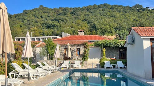 Hotel Opera - Oddih na črnogorski obali, Prijevor, Jaz, Črna gora - 565 EUR - 5x nočitev v dvoposteljni sobi za 2 osebi, Polpenzion