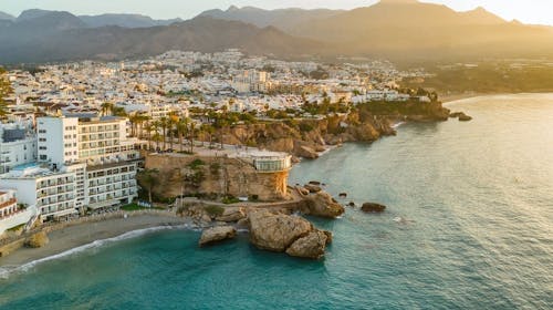 Poletni oddih v Malagi, Malaga, Španija - 1699 EUR - 7x nočitev v apartmaju ali hotelu za 2 osebi, Zajtrk