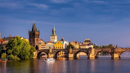 Holiday Inn Prague by IHG - City break, Praga, Češka - 308 EUR - 2x nočitev v dvoposteljni sobi za 2 osebi, Samopostrežni zajtrk