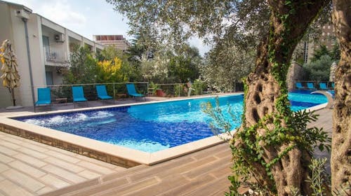 Hotel Castellastva - Poletje v Petrovcu, Petrovac, Črna gora - 1218 EUR - 7x nočitev v Standard dvoposteljni sobi za 2 osebi, Polpenzion