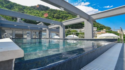 Hotel La Mer by Aycon - Družinsko poletje, Rafailovići, Črna gora - 409 EUR - 3x nočitev v dvoposteljni Standard sobi za 2 osebi (1 otrok do 11,99 let brezplačno), Zajtrk