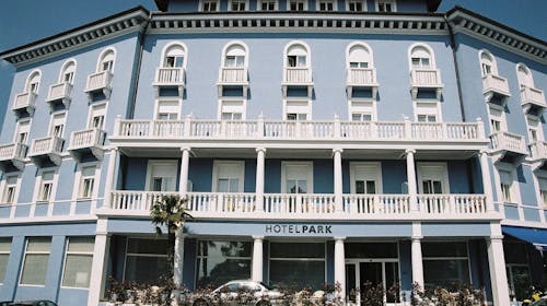 Hotel Park - First minute top poletje v Lovranu, Lovran, Hrvaška - 483 EUR - 3x nočitev v dvoposteljni Standard sobi za 2 osebi (1. otrok do 13,99 let in 2. otrok do 2,99 let bivata brezplačno), Polpenzion (zajtrk in večerja)