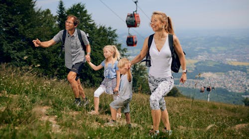 Forest Apartments Videc - Poletni wellness vikend oddih na Pohorju za 10 oseb, Pohorje, Slovenija - 399 EUR - 2x nočitev v dvosobnem apartmaju z balkonom za 10 oseb, Neomejeno uporabo WellNest notranjega bazena od 12. do 20. ure