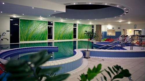 Hotel Napfeny Zalakaros - Wellness oddih, Zalakaros, Madžarska - 219 EUR - 2x nočitev v Standard troposteljni sobi za 2 osebi, Polpenzion (samopostrežni zajtrk in 3-hodna večerja)