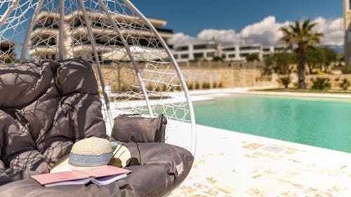 Chateau Dabo Luxury Pool Apartments - Oddih na Pagu, Novalja, Hrvaška - 249 EUR - 3x nočitev v dvosobnem apartmaju (3+2) za 5 oseb, Uporaba zunanjega bazena (glede na vremenske razmere)
