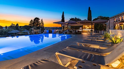 Holiday homes Kanajt - Wellness razvajanje na Krku - Holiday Home Superior, Punat, otok Krk, Hrvaška - 250 EUR - 1x nočitev v Holiday Home Superior (4+2) za 4 osebe, Bogat samopostrežni zajtrk