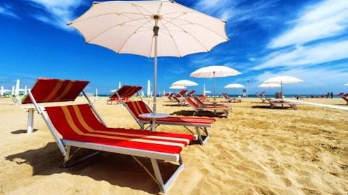 Hotel Cosmopol Cesenatico - Oddih v Italiji, Cesenatico, Italija - 1375 EUR - 7x nočitev v štiriposteljni sobi z balkonom za 2 osebi, All inclusive