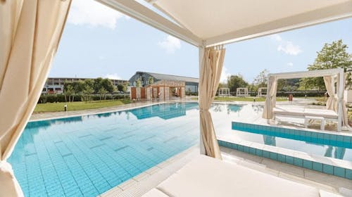 Hotel Európa Fit Superior Hévíz - Spa in wellness oddih, Hévíz, Madžarska - 409 EUR - 2x nočitev v dvoposteljni Standard sobi za 2 osebi, Polpenzion