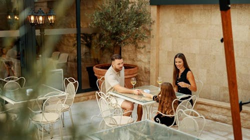 Hotel Diplomat by Aycon - Družinska pomlad in jesen ob morju, Budva, Črna gora - 349 EUR - 3x nočitev v dvoposteljni Standard sobi za 2 osebi (1 otrok do 11,99 let brezplačno), Zajtrk