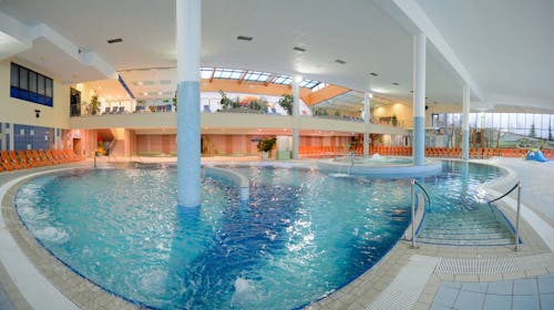 Hotel Bioterme - Spomladanski vikend in 1. maj v edinstvenih termah, Mala Nedelja, Ljutomer, Slovenija - 236 EUR - 2x nočitev v dvoposteljni sobi za 2 osebi, Klasičen samopostrežni in bio zajtrk
