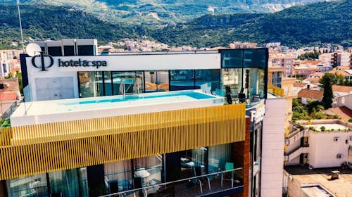 Hotel Fagus by Aycon - Pomlad in jesen v dvoje v Budvi, Budva, Črna gora - 480 EUR - 5x nočitev v dvoposteljni Standard sobi za 2 osebi, Zajtrk