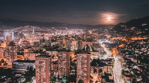 Hotel Cosmopolit - Oddih v Sarajevu, Sarajevo, Bosna in Hercegovina - 96 EUR - 1x nočitev v dvoposteljni sobi za 2 osebi, Zajtrk