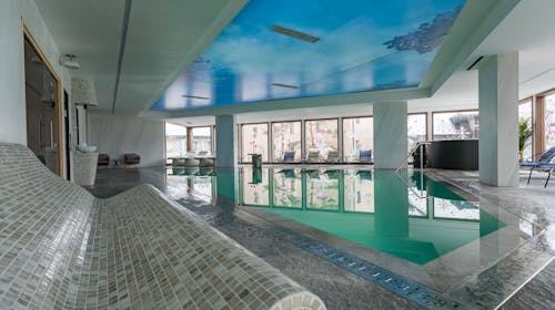Vila Borova - Wellness oddih v osrčju Zlatibora, Zlatibor, Srbija - 165 EUR - 2x nočitev v Superior apartmaju za 2 osebi (2 otroka do 7 let brezplačno), Zajtrk