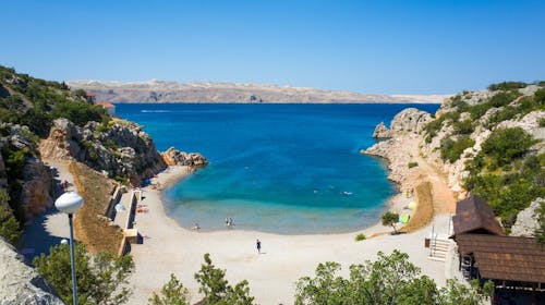 Hotel Zagreb Karlobag - All inclusive light poletje - Soba z balkonom , Karlobag, Hrvaška - 505 EUR - 5x nočitev v dvoposteljni sobi z balkonom za 2 osebi (1. otrok do 11,99 let in 2. otrok do dopolnjenega 1. leta starosti brezplačno), All inclusive light