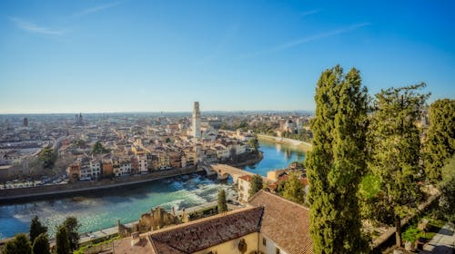 Hotel ARK - Kratek oddih v zgodovinskem središču Verone, Verona, Italija - 435 EUR - 2x nočitev v dvoposteljni Superior sobi za 2 osebi, Zajtrk