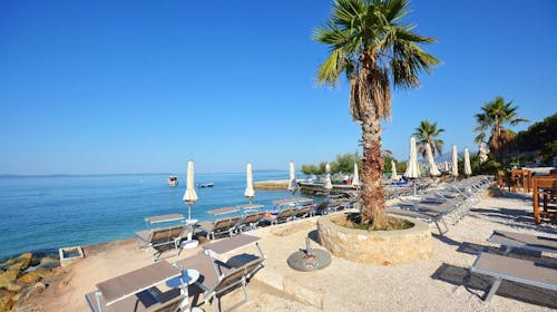 Classic Hotel Gala Podstrana - Dalmacija v dvoje, Podstrana, Dalmacija, Hrvaška - 150 EUR - 1x nočitev v Classic sobi z balkonom za 2 osebi, Samopostrežni zajtrk