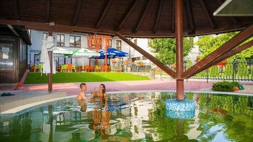 Hotel Kamilla - Oddih na Madžarskem, Balmazújváros, Madžarska - 319 EUR - 2x nočitev v Standard sobi za 2 osebi, Polpenzion