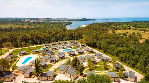 Santa Marina Camping - Last minute poletni družinski oddih v Poreču, Poreč, Istra, Hrvaška - 266 EUR - 3x nočitev v Family Prestige mobilni hiški za do 6 oseb, Posteljnina in brisače