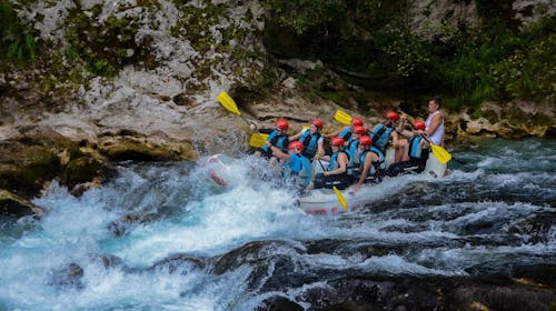Grand River - Rafting po Neretvi, Konjic, Bosna in Hercegovina - 92 EUR - Rafting po Neretvi za 2 osebi, Kosilo in malico - tradicionalna kuhinja