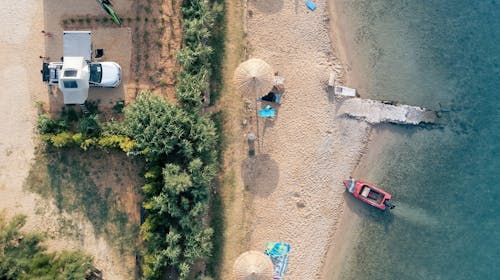 Terra Park Phalaris - Družinsko poletje v popolnem kampu - Pinus Holiday Home, Novalja, Pag, Dalmacija, Hrvaška - 289 EUR - 2x nočitev v Pinus Holiday Home za do 5 oseb (4 odrasle osebe in 1 otrok do 11,99 let), Posteljnina in brisače