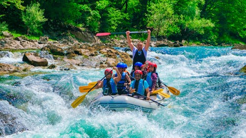 Grand River - Rafting po Neretvi, Konjic, Bosna in Hercegovina - 153 EUR - 1x nočitev v dvoposteljni sobi za 2 osebi, Kosilo in malica - tradicionalna kuhinja
