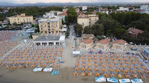 Hotel Royal Inn - Popoln oddih tik ob plaži v Italiji, San Mauro A Mare, Italija - 390 EUR - 3x nočitev v dvoposteljni sobi z balkonom (glede na razpoložljivost) za 2 osebi, Polpenzion v hotelski restavraciji z vključenimi pijačami