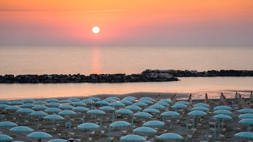 Hotel President - Poletni oddih ob morju, Bellaria Igea Marina, Italija - 938 EUR - 7x nočitev v dvoposteljni sobi z balkonom ali brez balkona za 2 osebi, Polpenzion v hotelski restavraciji