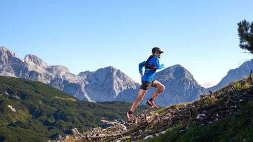 Hotel Krvavec - Aktivni oddih na Krvavcu, Cerklje na Gorenjskem, Slovenija - 260 EUR - 2x nočitev v dvoposteljni sobi za 2 osebi, Polpenzion (zajtrk in večerja)
