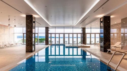 Hotel Miramare - Luksuzni začetek poletja za družine - Posebna akcija, Crikvenica, Hrvaška - 860 EUR - 3x nočitev v dvoposteljni Superior sobi za 2 osebi (1 otrok do 11,99 let in 1 otrok do 3,99 let brezplačno), Polpenzion