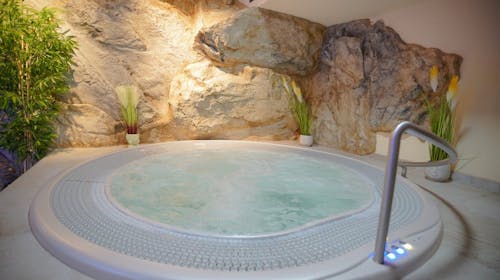 Aparthotel Zlatiborske terase - Wellness oddih v srcu Zlatibora, Zlatibor, Srbija - 795 EUR - 5x nočitev v enosobnem apartmaju za do 4 odrasle osebe, Polpenzion