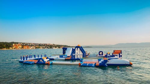 Magal Maradiso Hotel by Aminess - Poletje v Njivicah na Krku - Superior Junior Suite, Njivice, Krk, Hrvaška - 1698 EUR - 5x nočitev v Superior Junior Suiti z balkonom morska stran za 2 osebi (2 otroka do 9,99 let brezplačno), Polpenzion