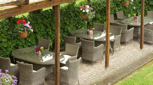 Hotel Villa Huber - Miren oddih obdan z alpsko naravo in jezeri, Afritz, Avstrija - 520 EUR - 3x nočitev v Standard troposteljni sobi za 3 osebe, Samopostrežni zajtrk