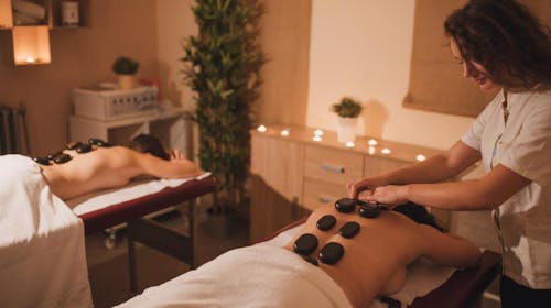 Hotel Matija Gubec - Wellness oddih z masažo za par v Stubičkih Toplicah med tednom, Stubičke Toplice, Hrvaška - 232 EUR - 2x nočitev v dvoposteljni sobi za 2 osebi, Polpenzion
