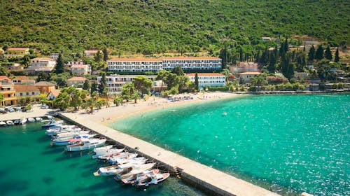 Hotel Faraon - All inclusive poletje v Dalmaciji, Trpanj, Dalmacija, Hrvaška - 380 EUR - 2x nočitev v dvoposteljni Comfort sobi z balkonom (pogled morje) za 2 osebi (otrok do 11,99 let brezplačno), All inclusive z vključeno pijačo ob obrokih