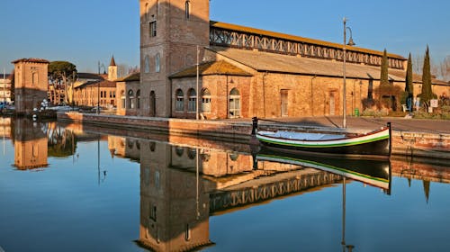 Hotel Royal Inn - Popolno all inclusive light poletje tik ob plaži, San Mauro A Mare, Italija - 820 EUR - 5x nočitev v dvoposteljni sobi z balkonom (glede na razpoložljivost) za 2 osebi, All inclusive light v hotelski restavraciji