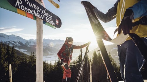 Hotel Cella Central - Ladies Ski Opening v Zell am See-ju - Apartma za 4 osebe, Zell am See, Avstrija - 519 EUR - 3x nočitev v apartmaju za 1 osebo*, Pijača dobrodošlice