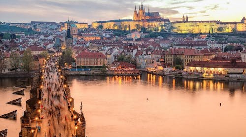 Hotel Duo Prague - Poletni city break v Pragi, Praga, Češka - 228 EUR - 2x nočitev v sobi kategorije Superior z vsemi razpoložljivimi storitvami za 2 osebi, Samopostrežni zajtrk