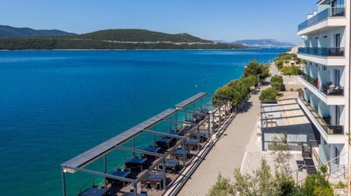 Hotel Novum Neum - Poletni družinski oddih v Neumu , Neum, Bosna in Hercegovina - 660,50 EUR - 5x nočitev v dvoposteljni sobi za 2 osebi (1 otrok do 11,99 let brezplačno), Polpenzion