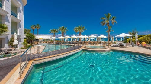 All inclusive poletni pobeg v Grčijo z letalom, Thessaloniki, Grčija - 2699 EUR - 7x nočitev v 4* ali 5* hotelu za 2 osebi, All inclusive