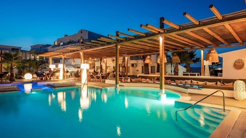 Smy Mediterranean White - Mediteranska romantika v srcu Santorinija, Agia Paraskevi, Grčija - 1139 EUR - 7x nočitev v Standard dvoposteljni sobi za 2 osebi, Zajtrk