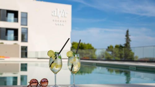 Aminess Alfir Hotel - Poletje na Korčuli, Korčula, Dalmacija, Hrvaška - 896 EUR - 4x nočitev v Premium suiti z balkonom za 2 osebi (2 otroka do 9,99 let brezplačno), Polpenzion z vključeno pijačo ob večerji