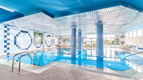 Mediteran Maradiso Hotel by Aminess - Jesenski oddih v dvoje v Crikvenici, Crikvenica, Hrvaška - 156 EUR - 2x nočitev v Standard dvoposteljni sobi za 2 osebi, Polpenzion (samopostrežna zajtrk in večerja)