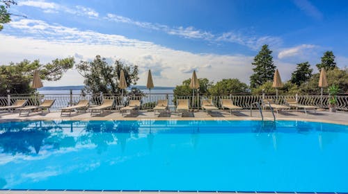 Mediteran Maradiso Hotel by Aminess - Konec poletja v dvoje v Crikvenici, Crikvenica, Hrvaška - 584 EUR - 4x nočitev v Standard dvoposteljni sobi za 2 osebi, Polpenzion (samopostrežna zajtrk in večerja)