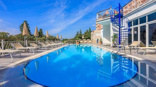 Mediteran Maradiso Hotel by Aminess - Poletje v dvoje v Crikvenici, Crikvenica, Hrvaška - 819 EUR - 4x nočitev v Standard dvoposteljni sobi za 2 osebi, Polpenzion (samopostrežna zajtrk in večerja)