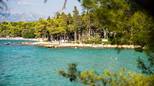 Aminess Vival Casa Velaris - Poletje na Braču za pare, Supetar, otok Brač, Dalmacija, Hrvaška - 703 EUR - 4x nočitev v dvoposteljni Standard sobi za 2 osebi (1 otrok do 2,99 let brezplačno), Polpenzion