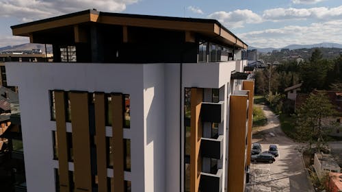 Apart Hotel Hedonist - Družinsko wellness poletje na Zlatiboru, Zlatibor, Srbija - 434 EUR - 4x nočitev v Standard apartmaju za 2 osebi (2 otroka do 12 let brezplačno), Polpenzion